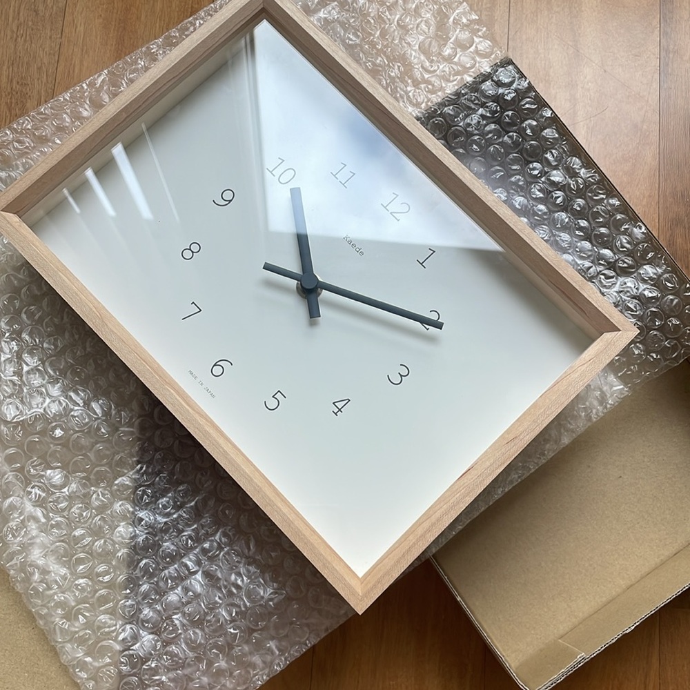 MoMA clock Lemnos Kaeda Clock WHITE by Yuichi Nara